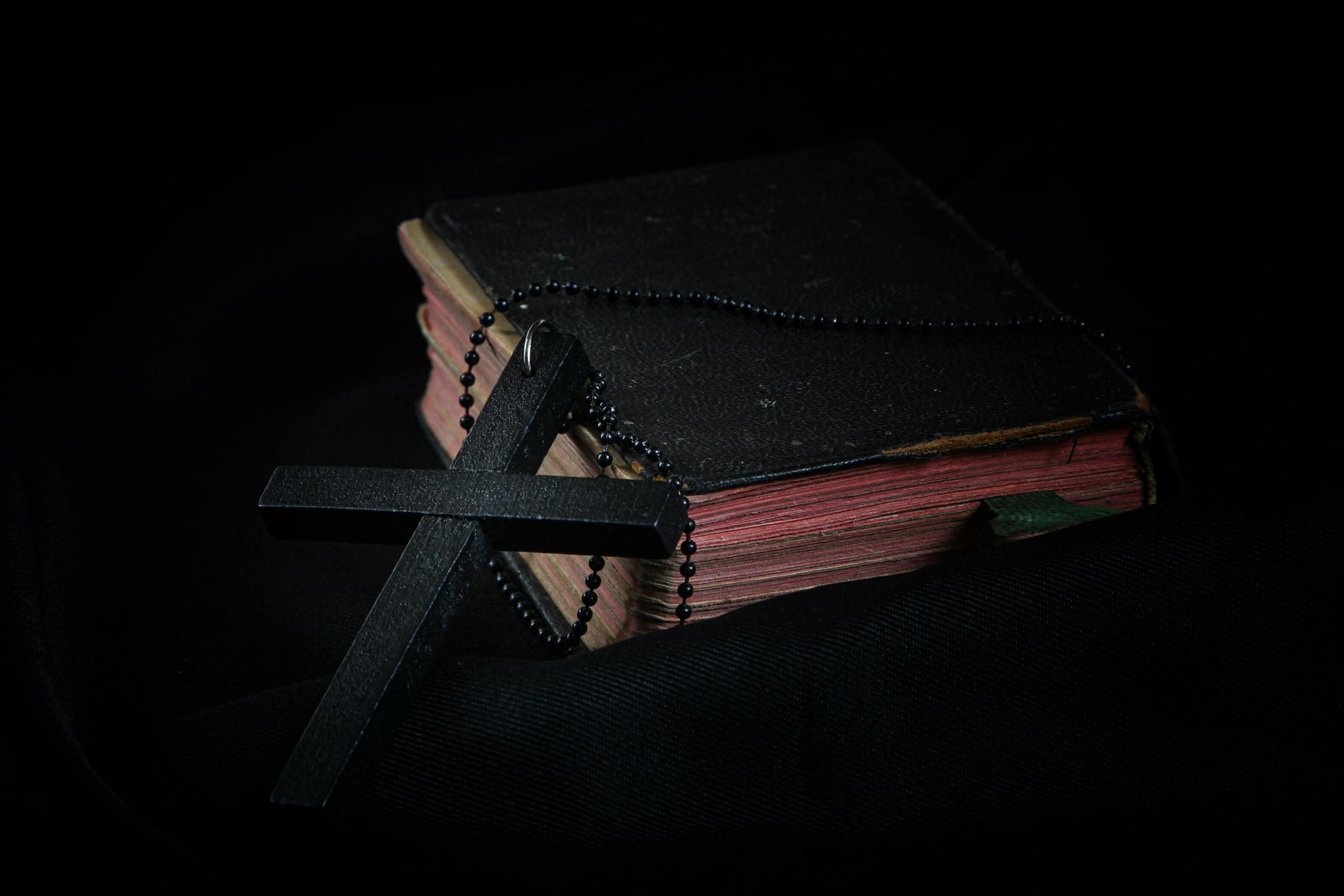 Icon_Kreuz_aijaphoto